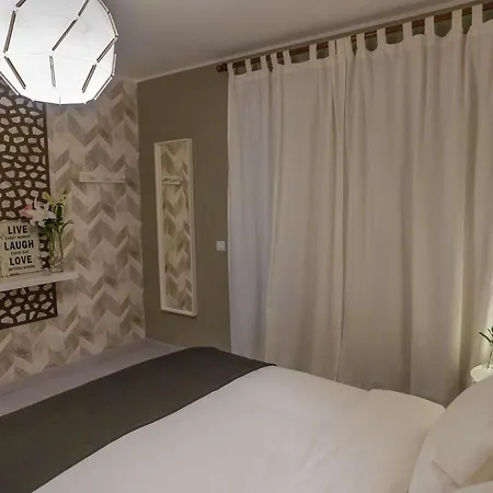 The House Apartment